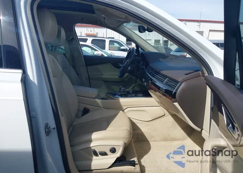 2019 Audi Q7 55 Premium z USA, uszkodzony, nr VIN WA1VAAF79KD011470